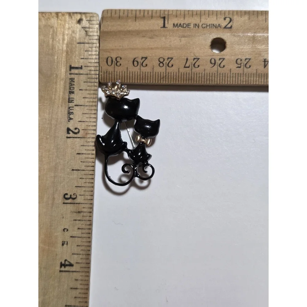 Cat Kitten Shiny Black Enamel Rhinestone Gold-Tone Brooch